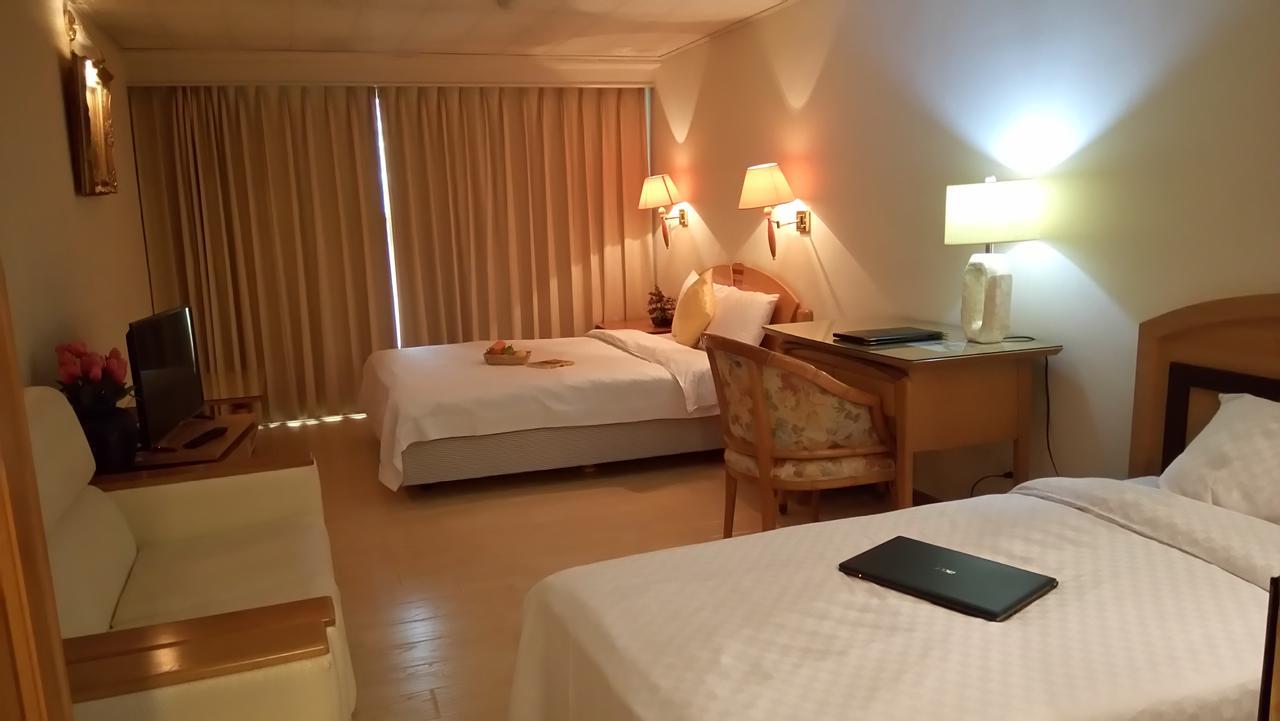 Berkeley Business Hotel Zhongzheng Thành phố Tân Trúc Ngoại thất bức ảnh