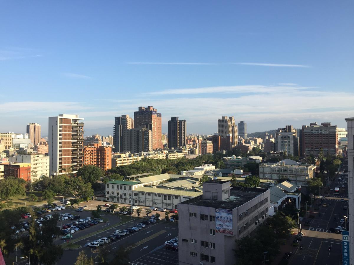 Berkeley Business Hotel Zhongzheng Thành phố Tân Trúc Ngoại thất bức ảnh