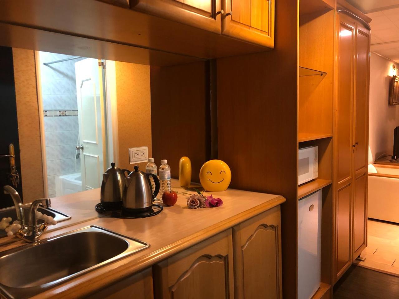 Berkeley Business Hotel Zhongzheng Thành phố Tân Trúc Ngoại thất bức ảnh